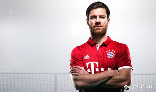 关于勒沃库森发布备战花絮，今夜更衣室发声，德甲任务艰巨，更衣室氛围转暖的信息